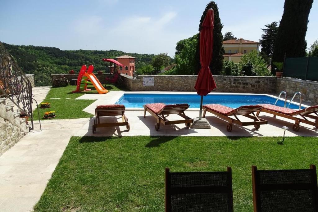 Villa Letizia Oprtalj Bagian luar foto