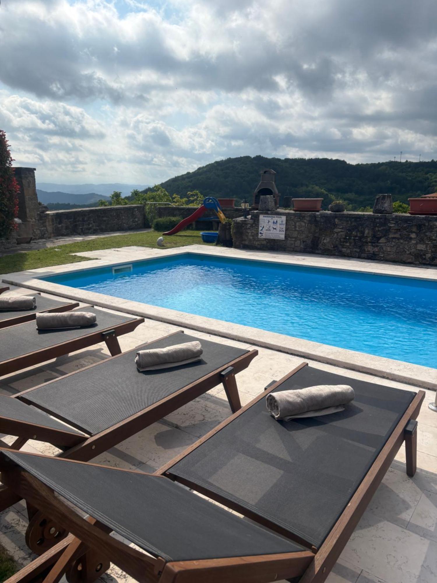 Villa Letizia Oprtalj Bagian luar foto
