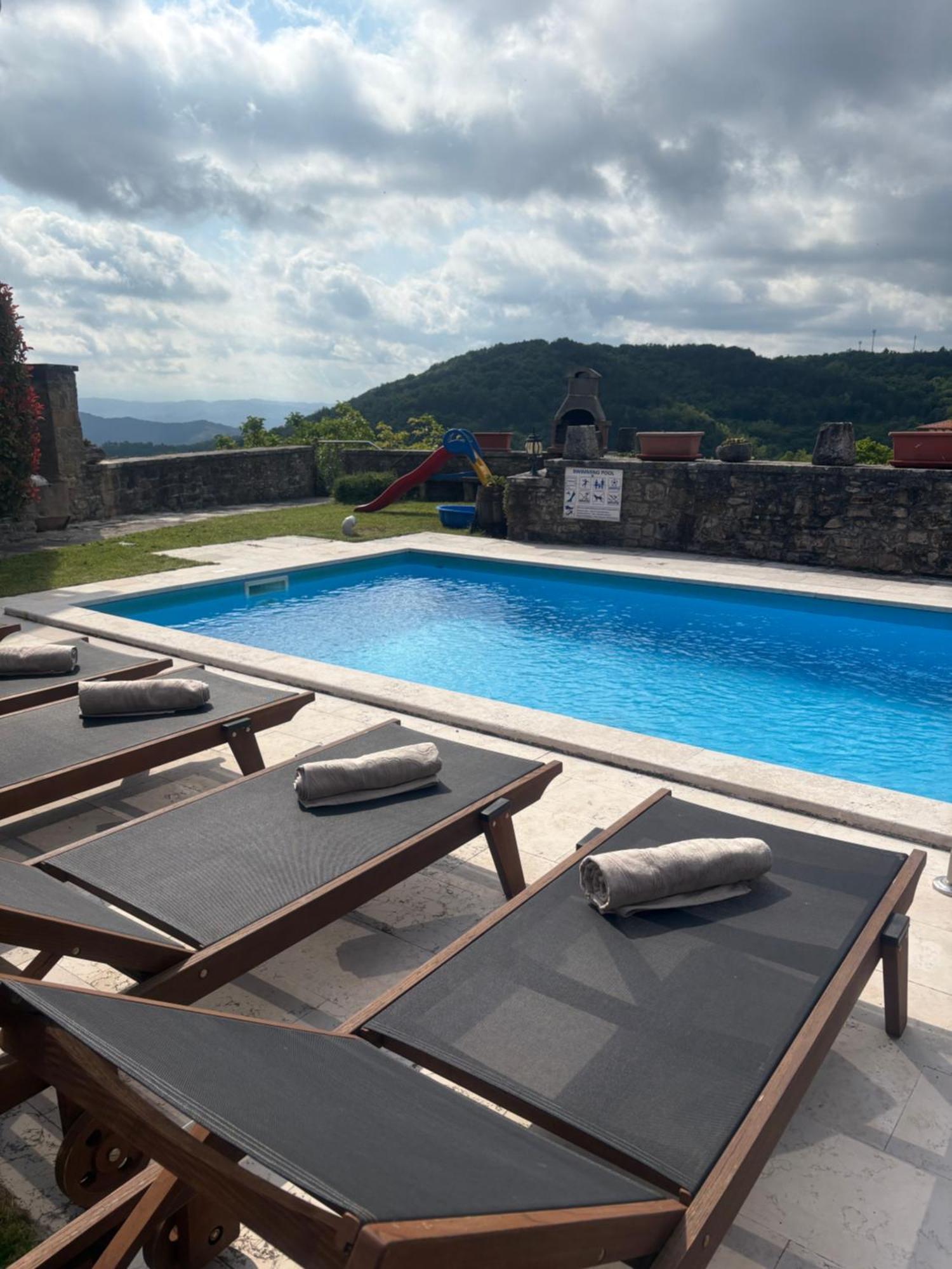 Villa Letizia Oprtalj Bagian luar foto