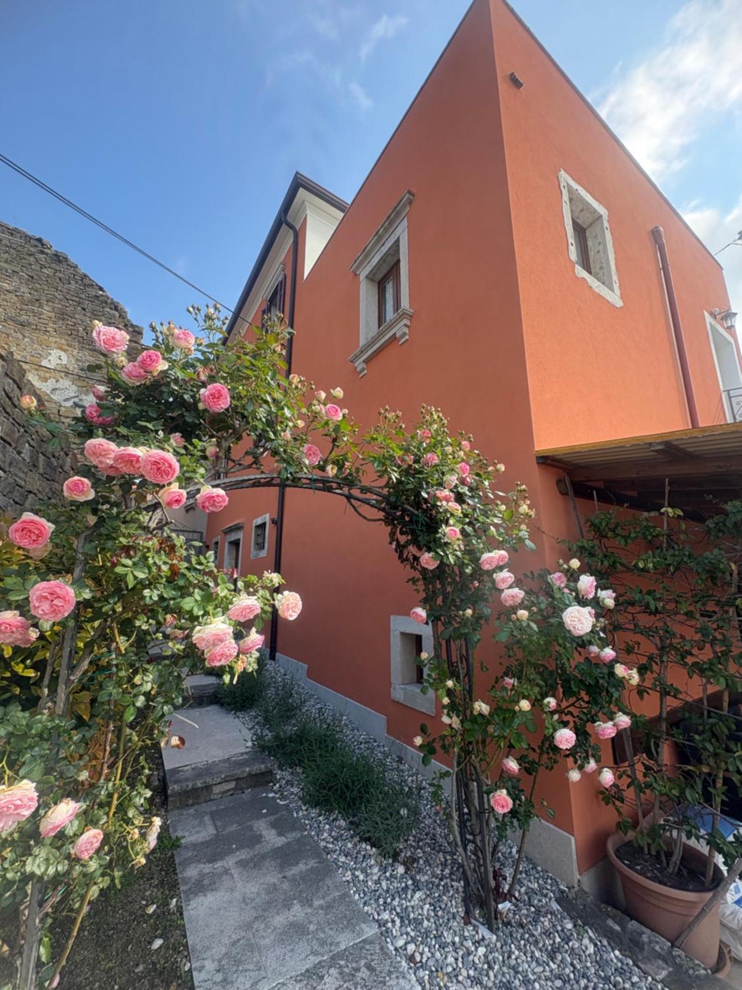 Villa Letizia Oprtalj Bagian luar foto